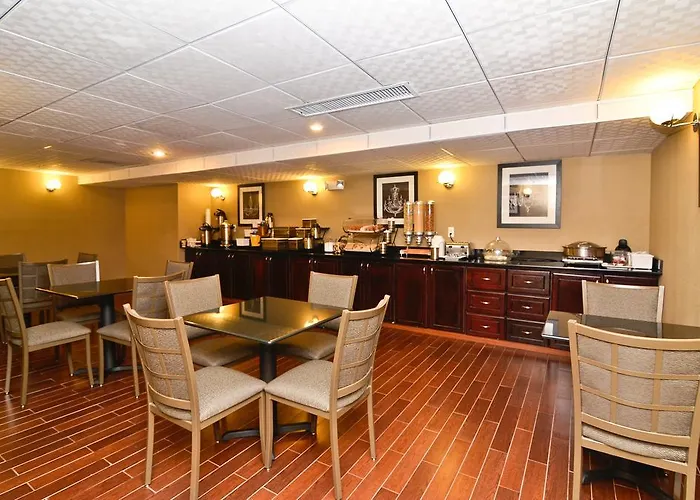 Envy Hotel Baltimore Inner Harbor