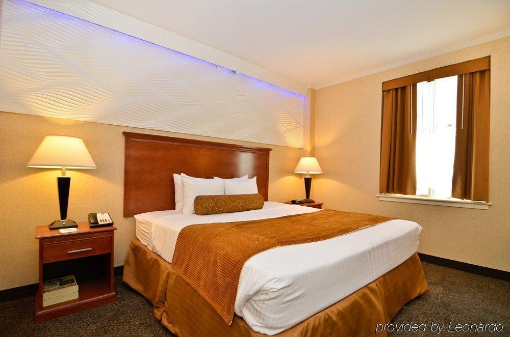 Envy Inner Harbor 3*